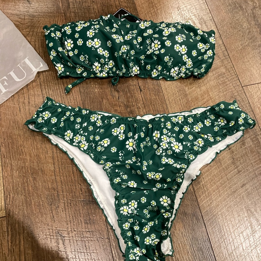 Brand-new Zaful bikini swimsuit